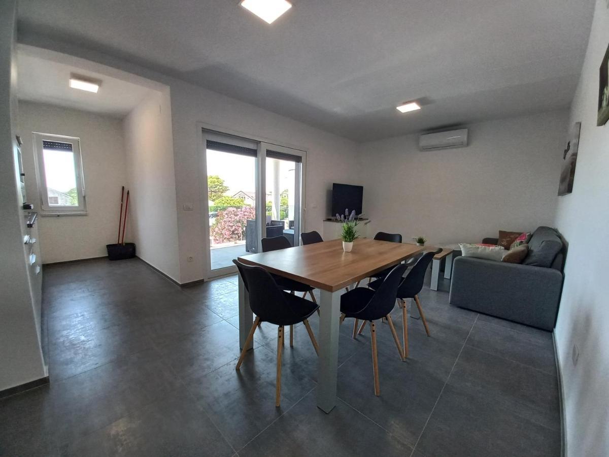 Apartment Martina فير المظهر الخارجي الصورة