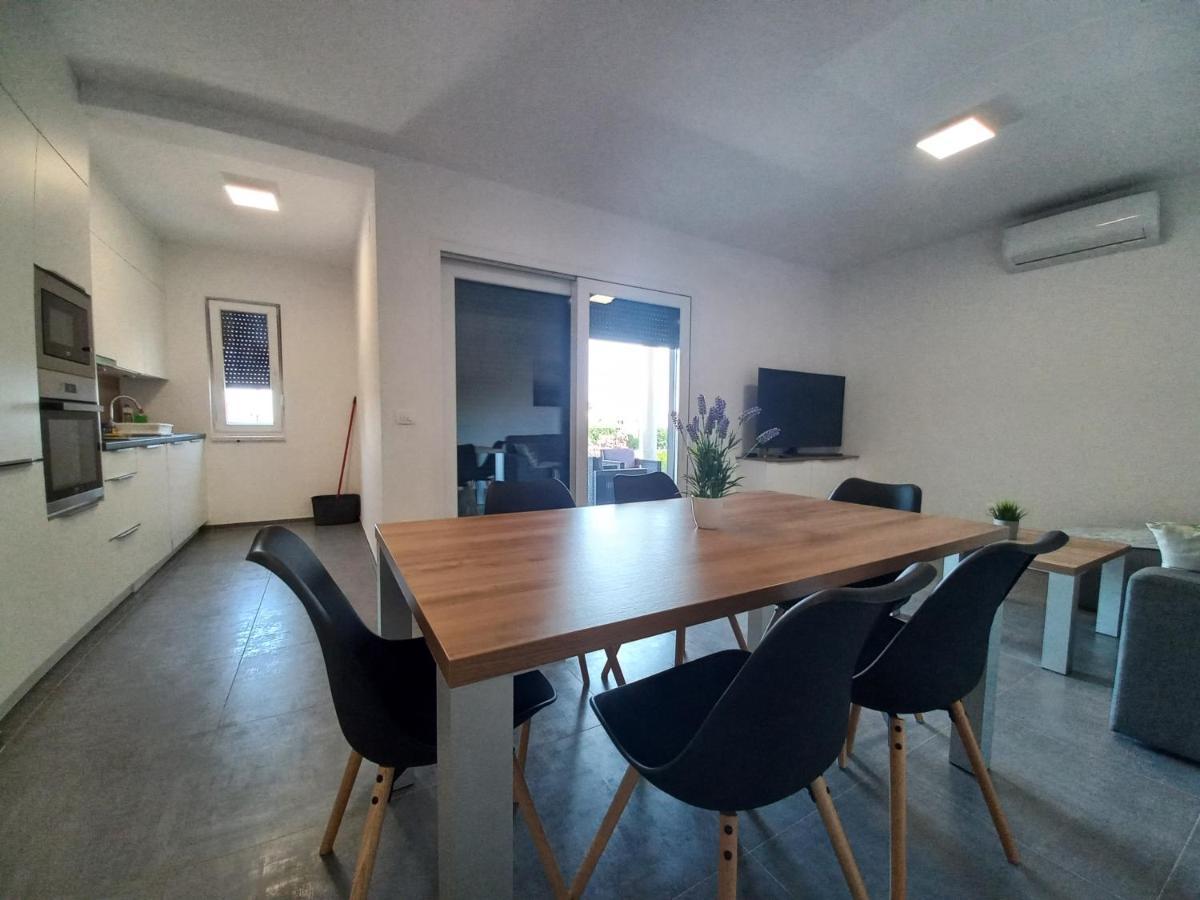 Apartment Martina فير المظهر الخارجي الصورة