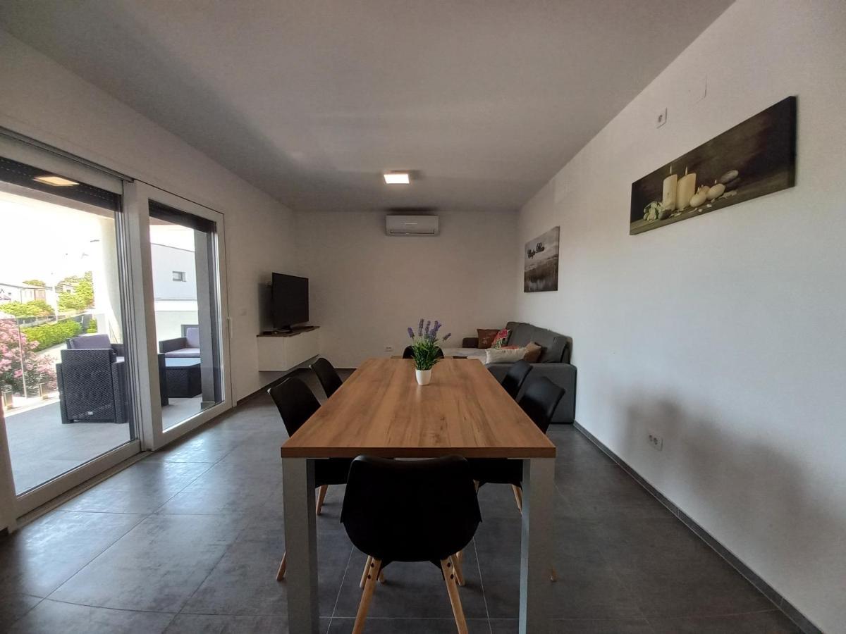 Apartment Martina فير المظهر الخارجي الصورة